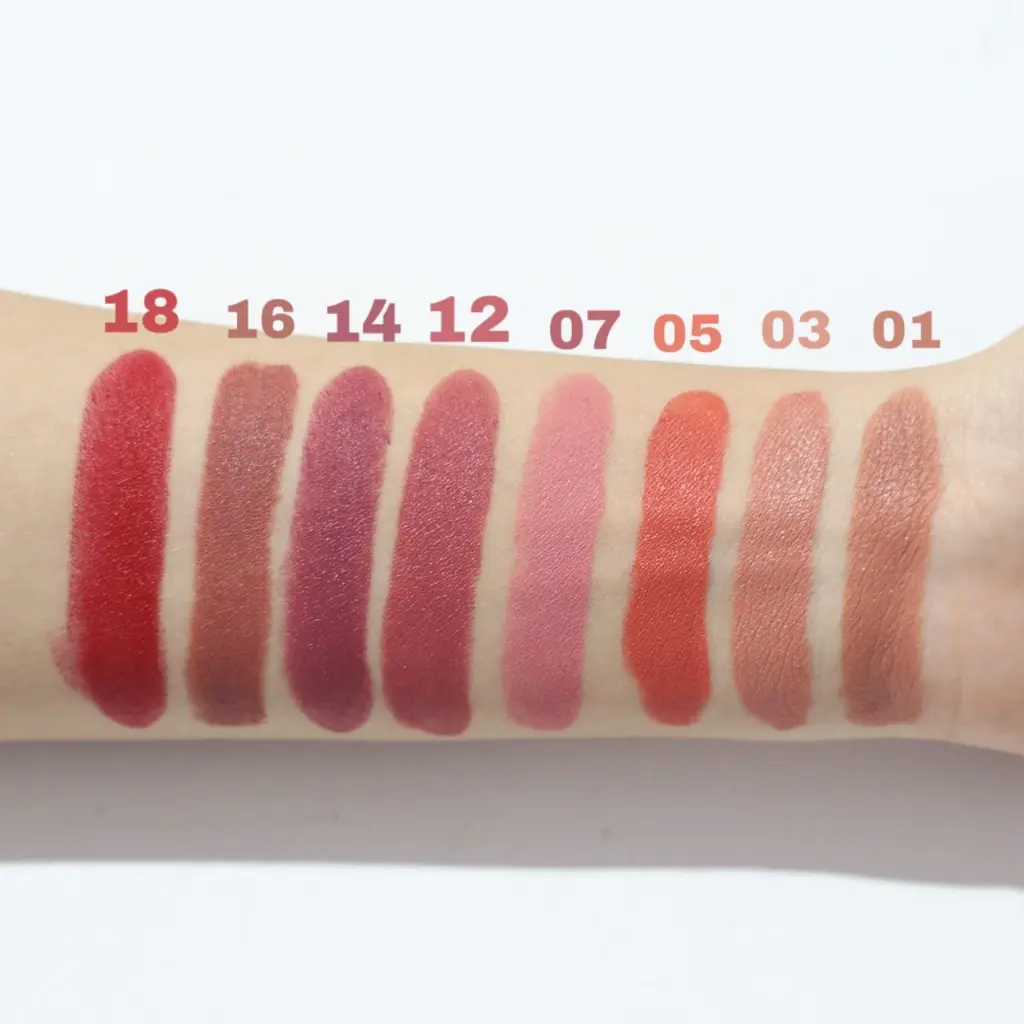 Golden Rose Matte Lipstick Crayon ALL.webp